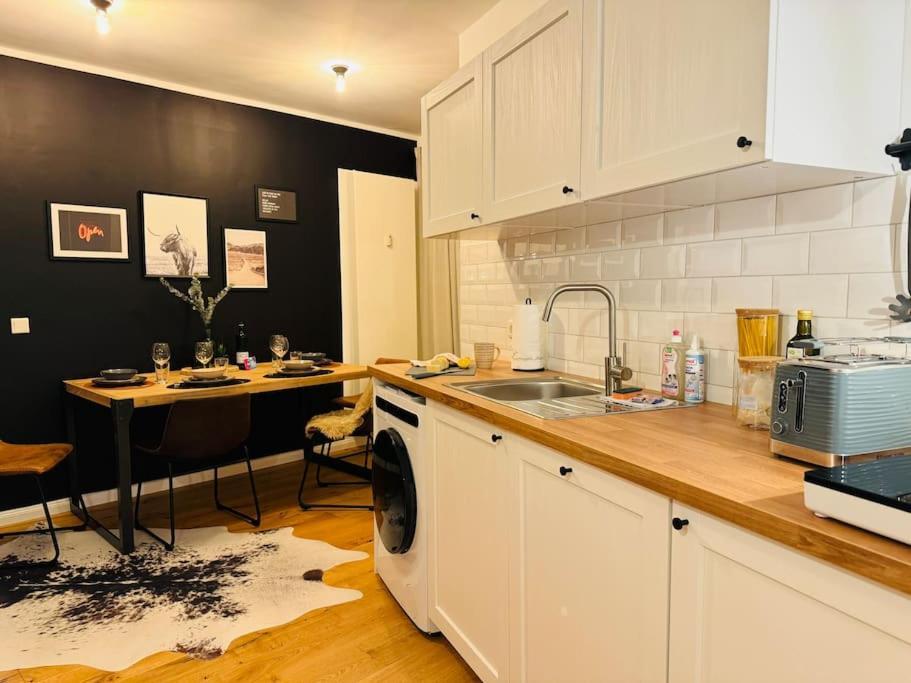 Klassen Stay - Designer Apartment Fuer 6 - Zentral - 2X Kingsize Έσσεν Εξωτερικό φωτογραφία